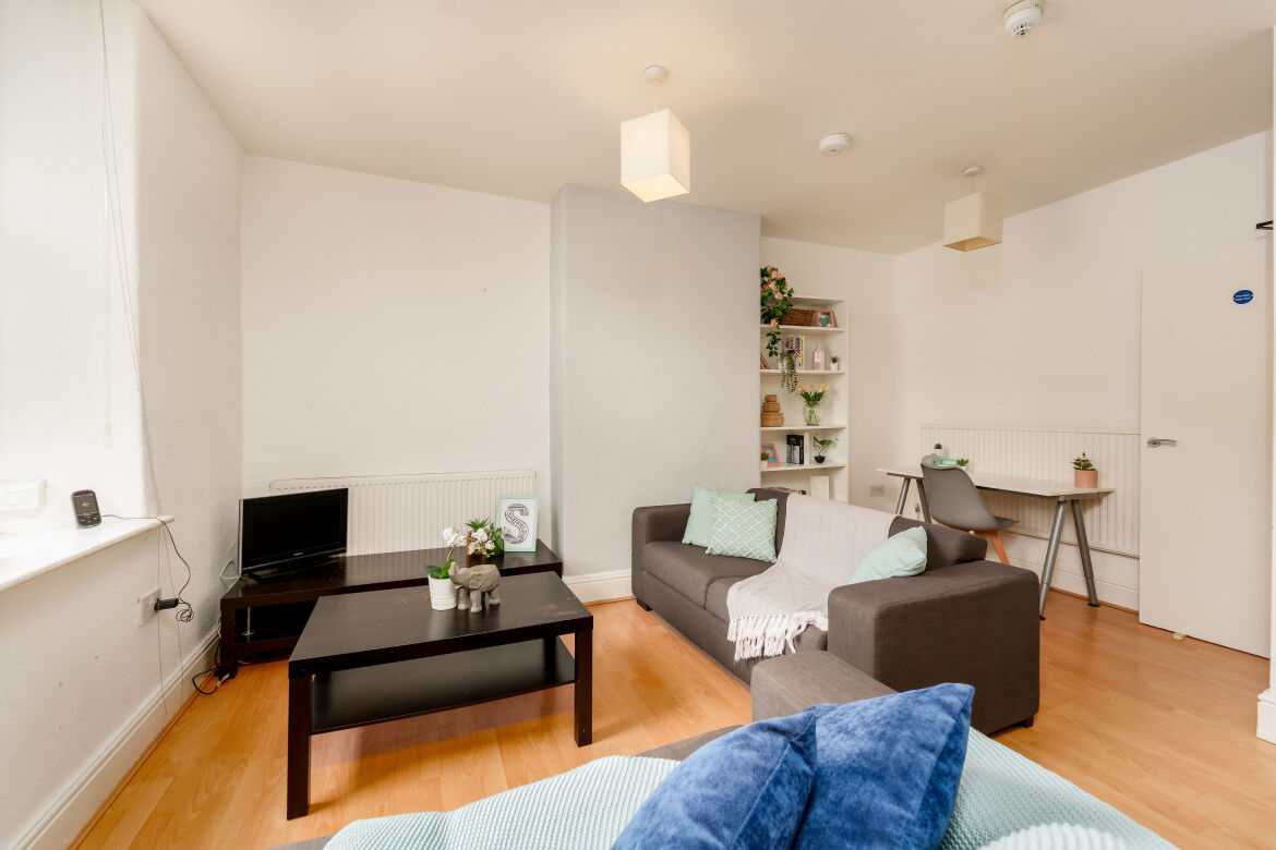 359 Crookesmoor Road, Flat 2 Image 2